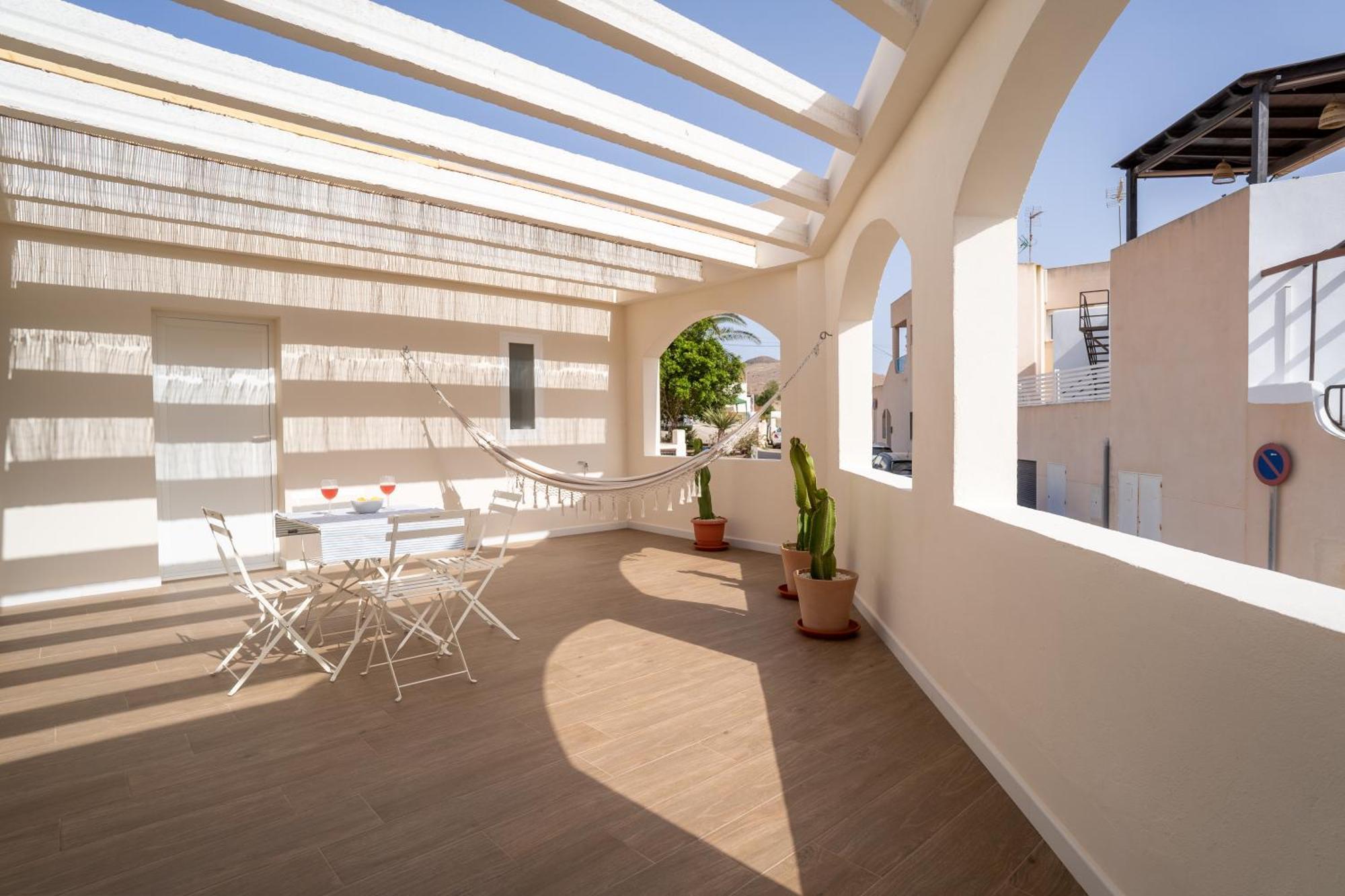 Trendyhomes Cinco Arcos *