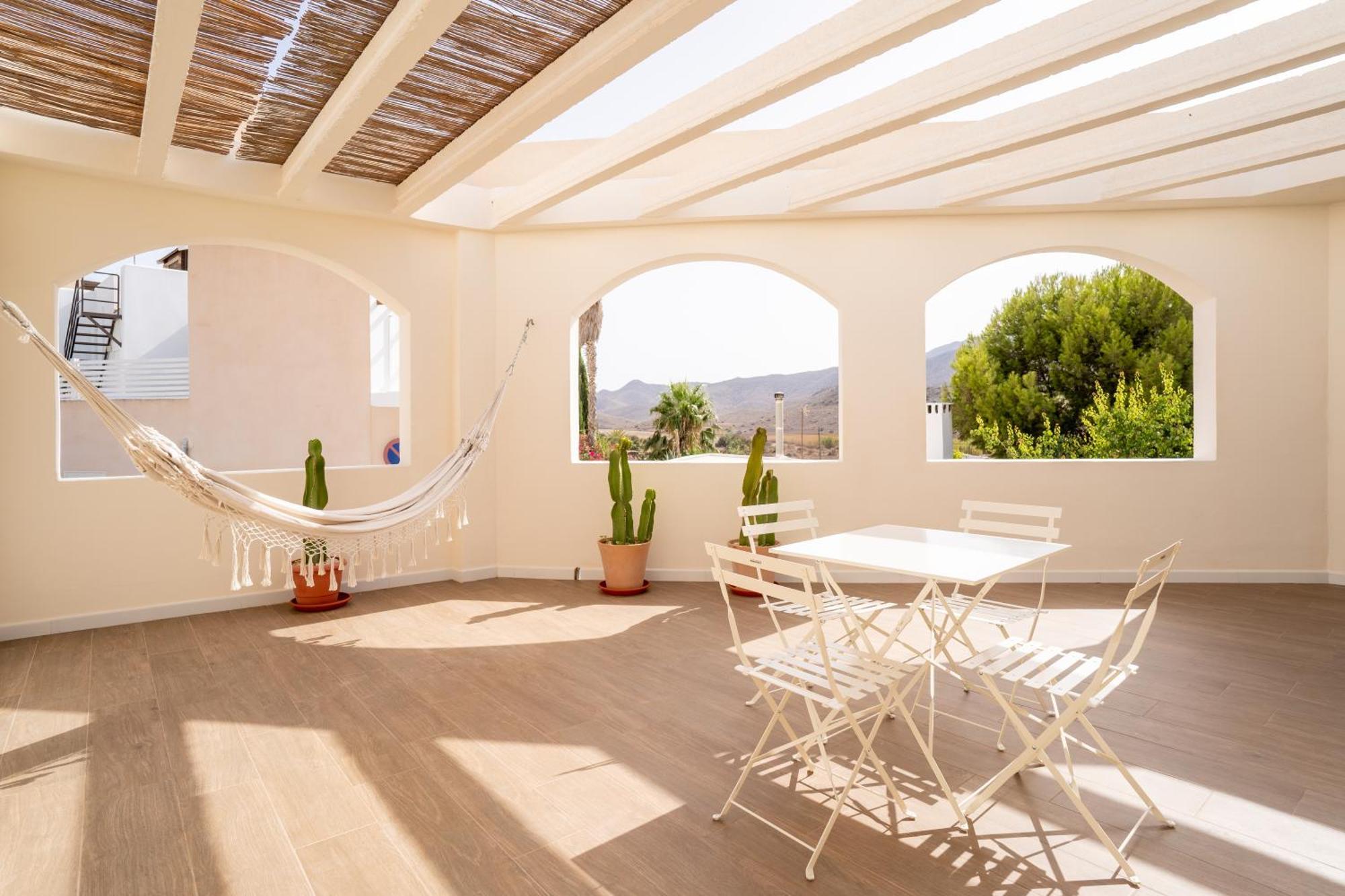 Trendyhomes Cinco Arcos *
